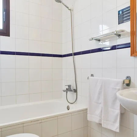 Aptos Casa Luis By Invisa Lägenhetshotell Santa Eularia des Riu